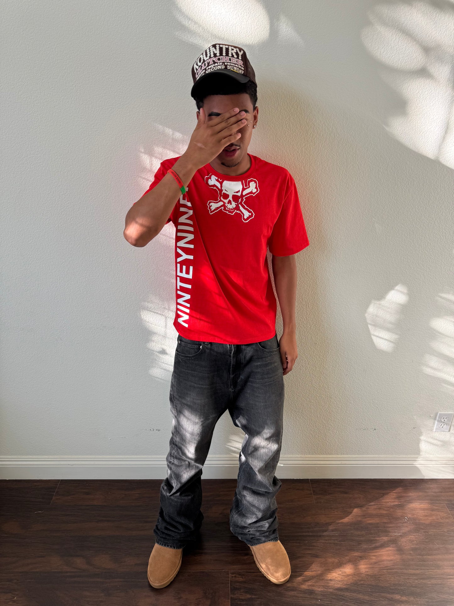 "Kills" Tee