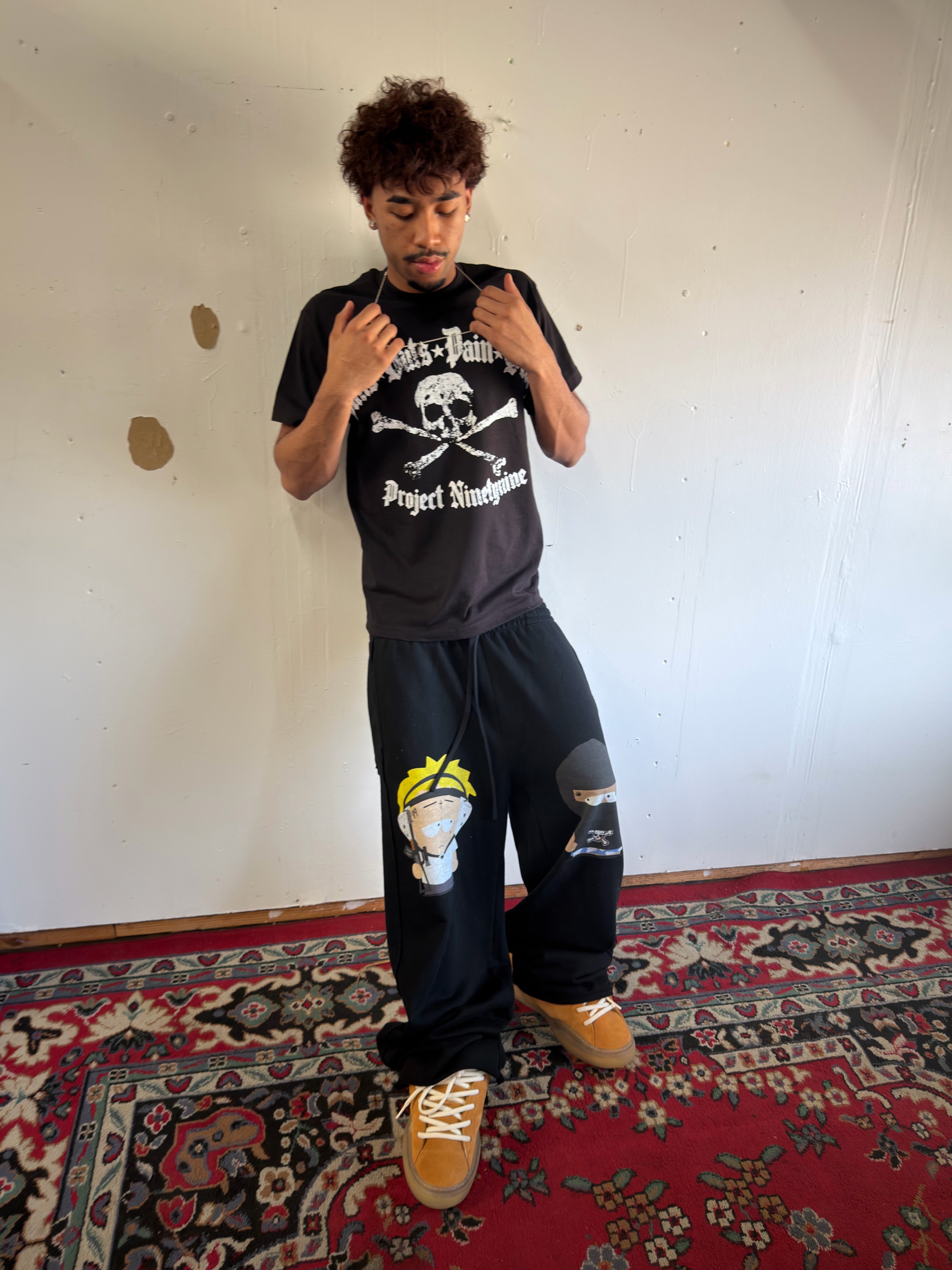 "FRIENDS" Sweats