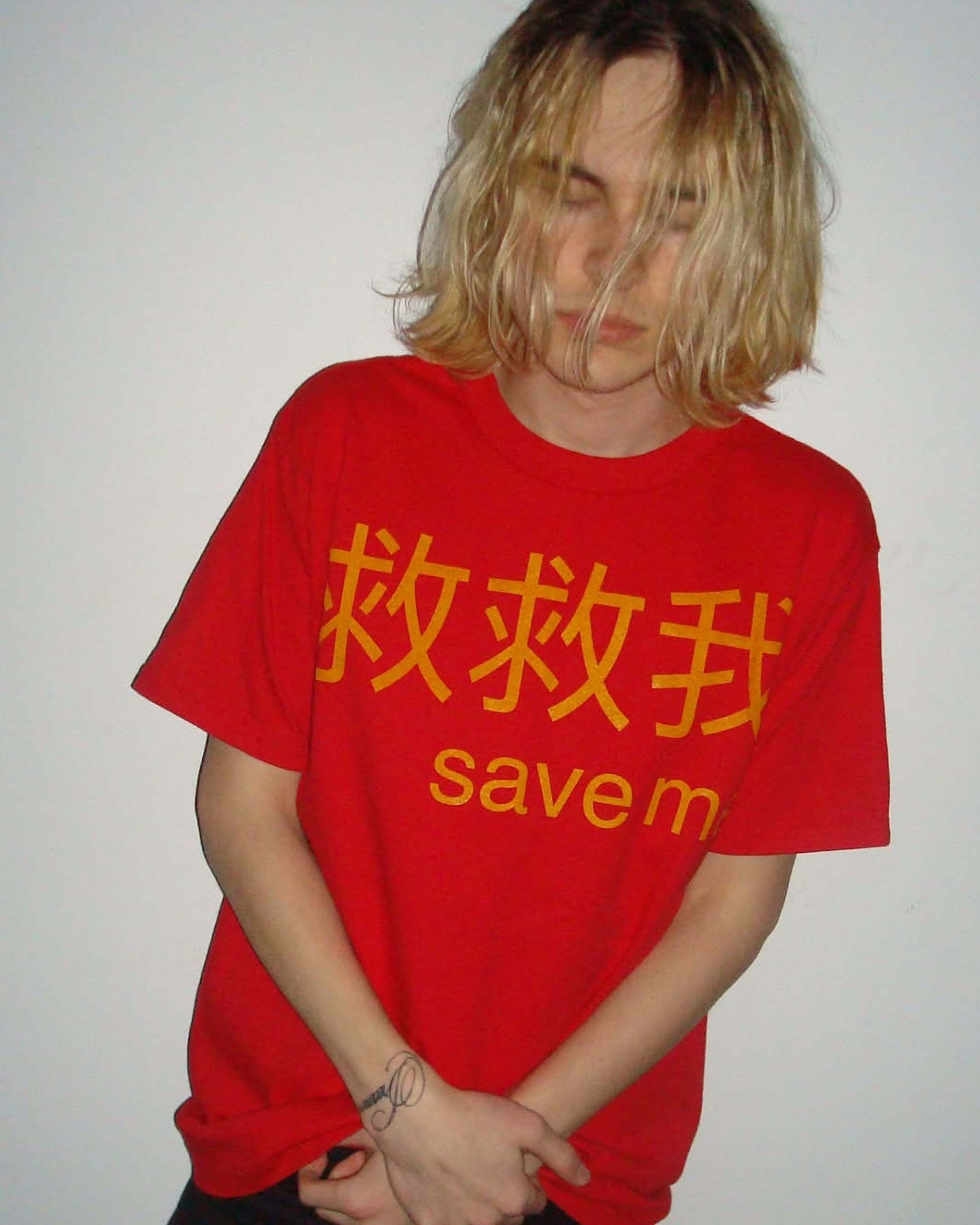 “save me” Tee