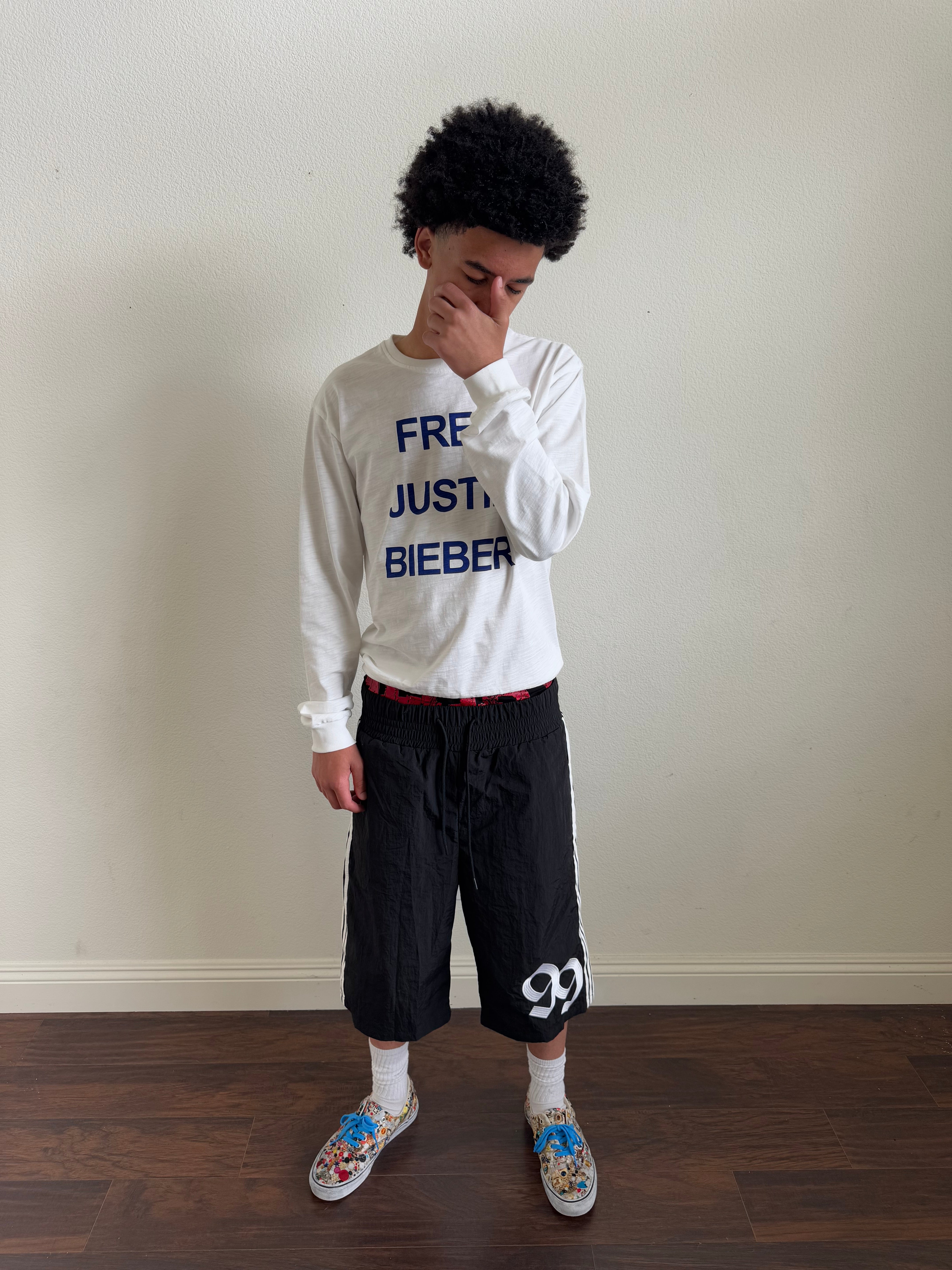 “BIEBER” Longsleeve